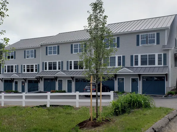 14 Pine, 14 Pine St Unit 5, Wolfeboro, NH 03894