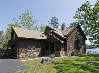 38635 N Lotus Ave, Spring Grove, IL 60081