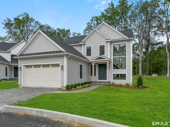 80 Oronoque Hills Road, Stratford, CT 06614