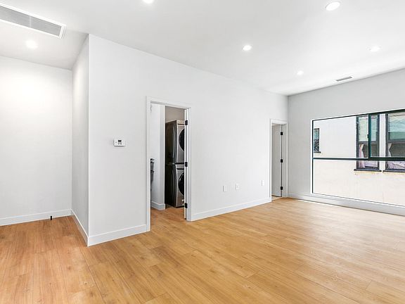 2nd image of 7223 Willoughby Ave #210