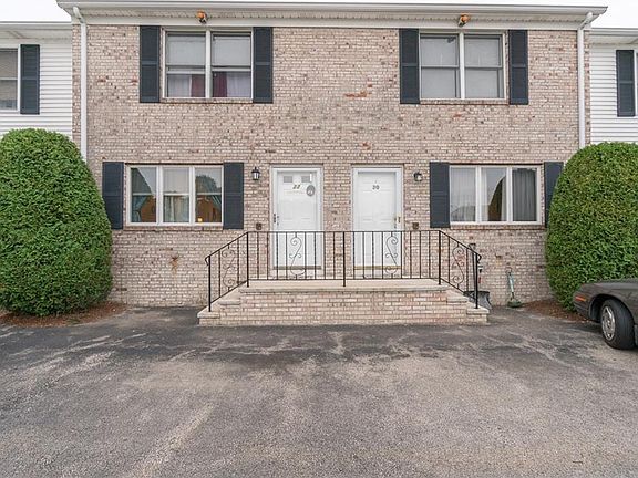 2nd image of 22 Sunflower Cir