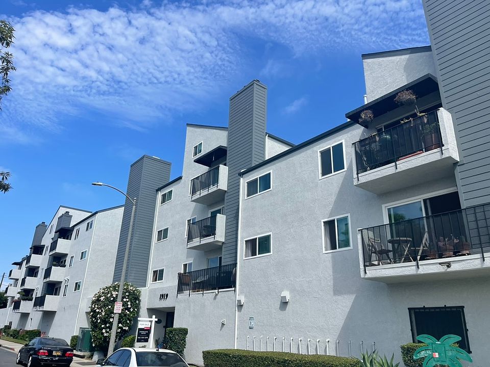 1st image of 1919 E Beverly Way APT 213