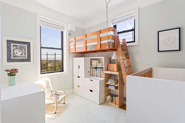 Sold by Jalen Real Estate Corp | media 6
