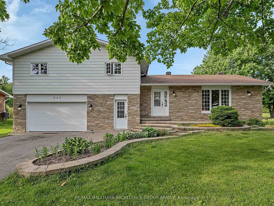 1st image of 844 Principale St