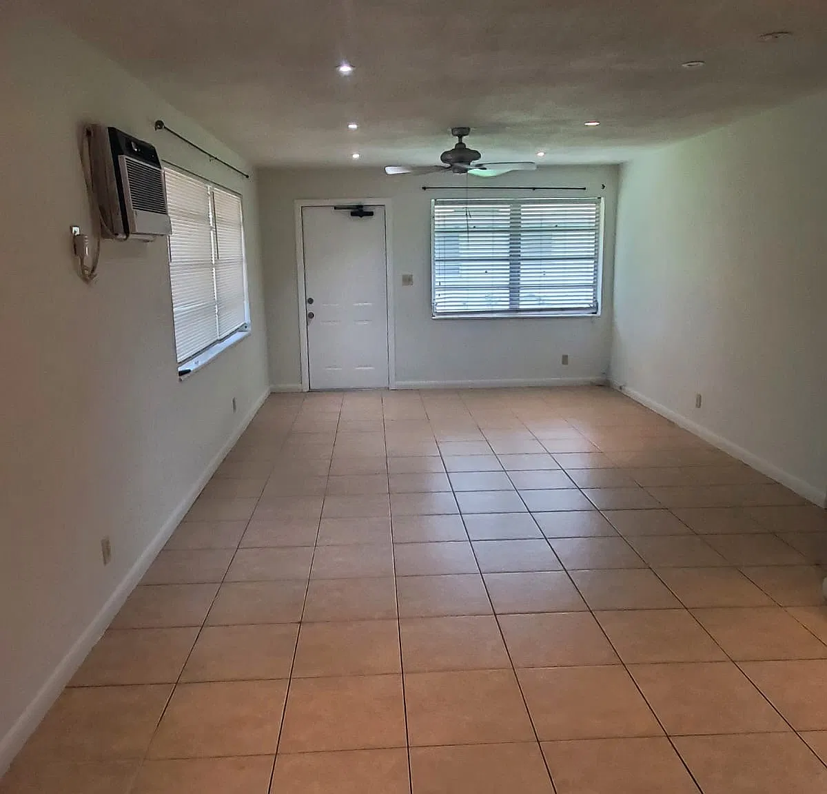 2 bed, $2,090 — Photo 4