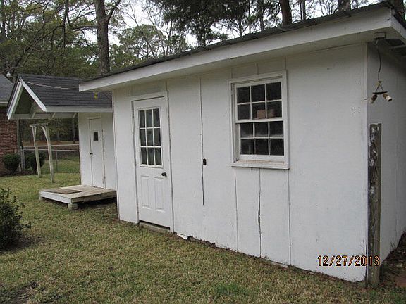 4th image of 125 Rachel Ave