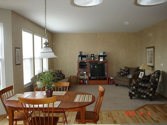 Eating Area/Family Room