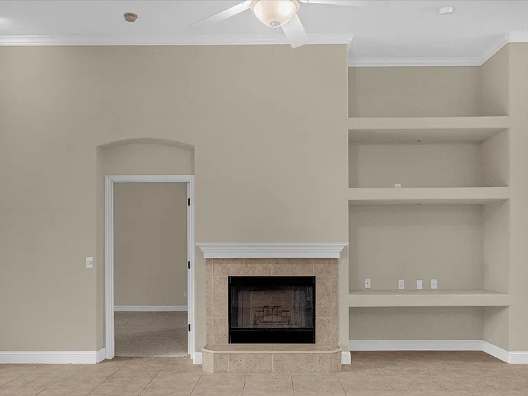 10674 Woodchase Cir — Photo 1