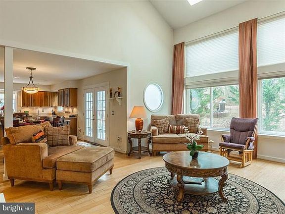 5th image of 15402 Weldin Dr