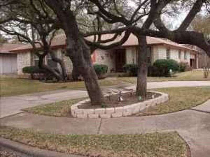 1st image of 3715 Hillrock Dr