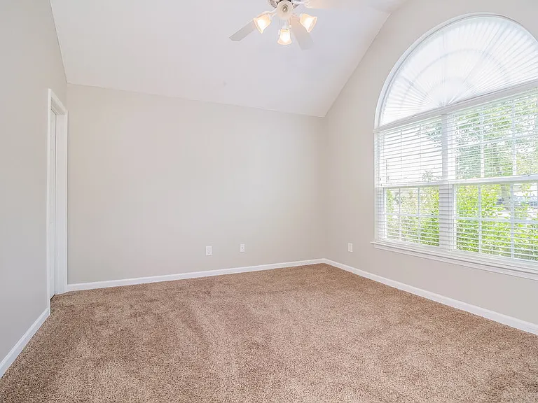 3003 Deer Trail Dr — Photo 7