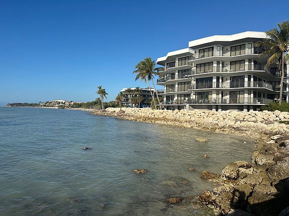 2nd image of 1800 Atlantic Blvd #302