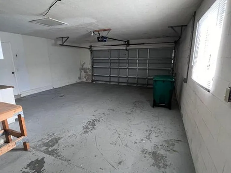 350 Orion Ct — Photo 20