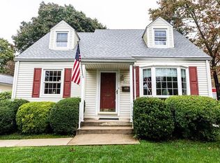 821 Magnolia Rd, Hellertown, PA 18055