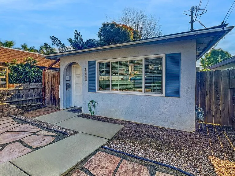 5118 Savannah St — Photo 2