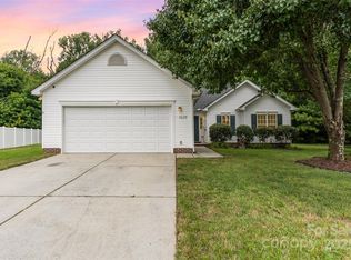 3619 Dashiel Dr, Charlotte, NC 28262