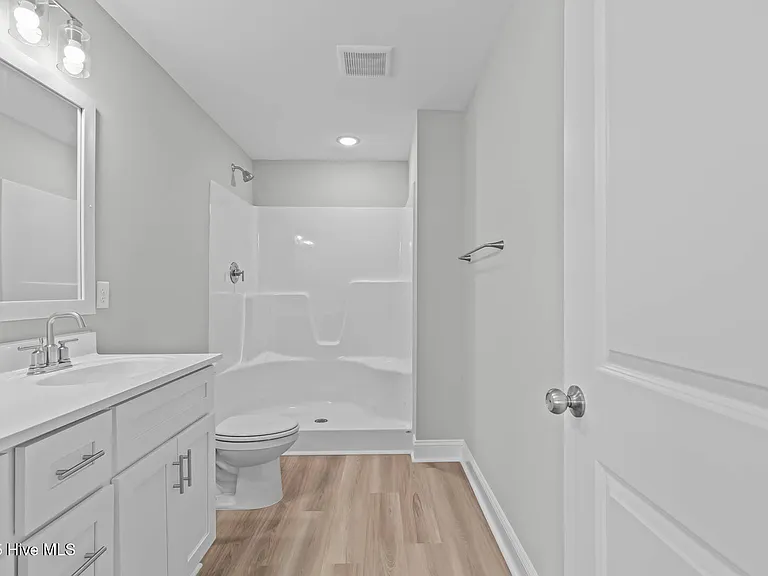 327 Starfish Ln — Photo 43