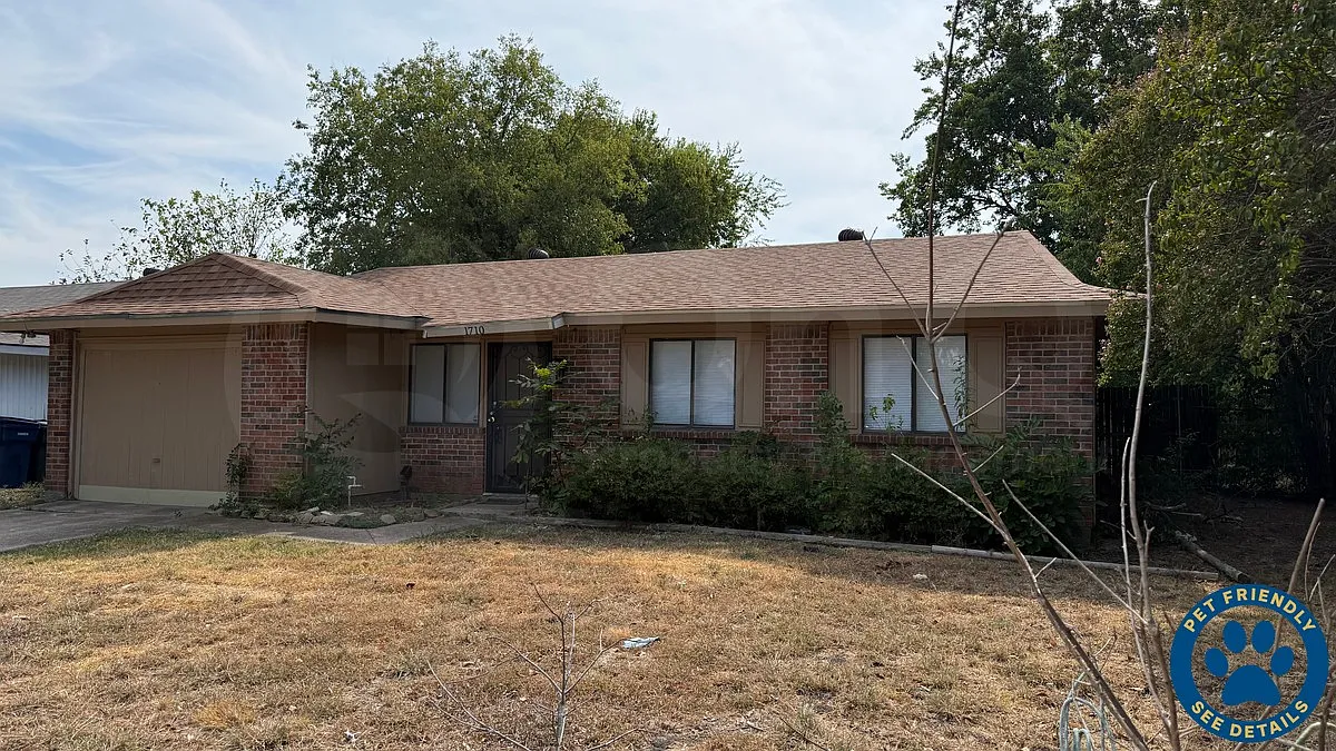 5 bed, 2.0 bath, 1725 sqft, $1,650 — Photo 1