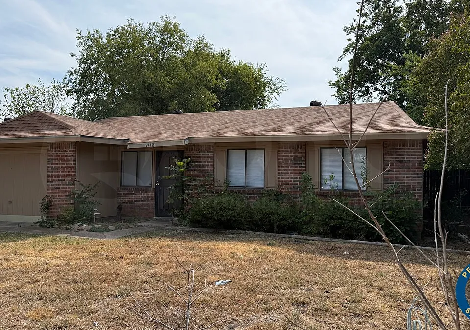1710 Meridian Way