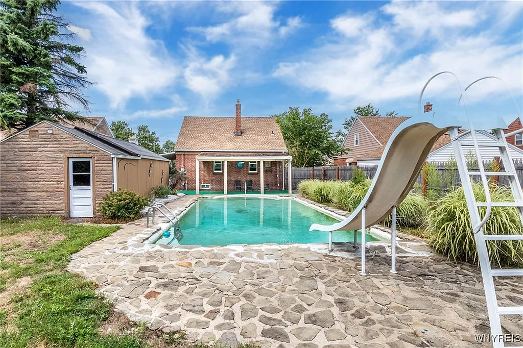Property photo 5