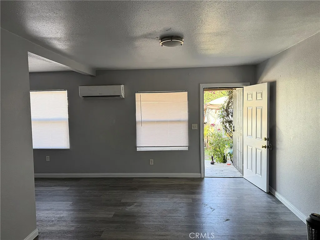 1 bed, 600 sqft, $1,400 — Photo 4