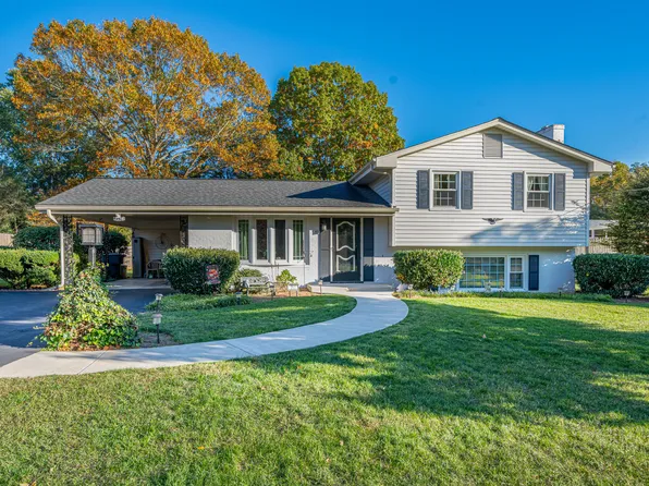 717 Clearwater Ave, Roanoke, VA 24019