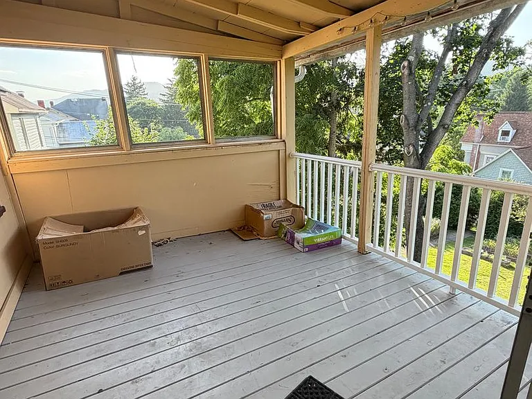 311 E Lamb St — Photo 16
