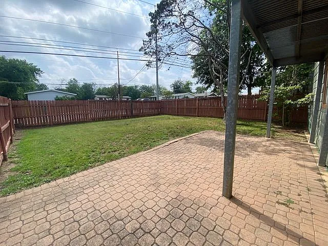 1226 N Lbj Dr #2 — Photo 12
