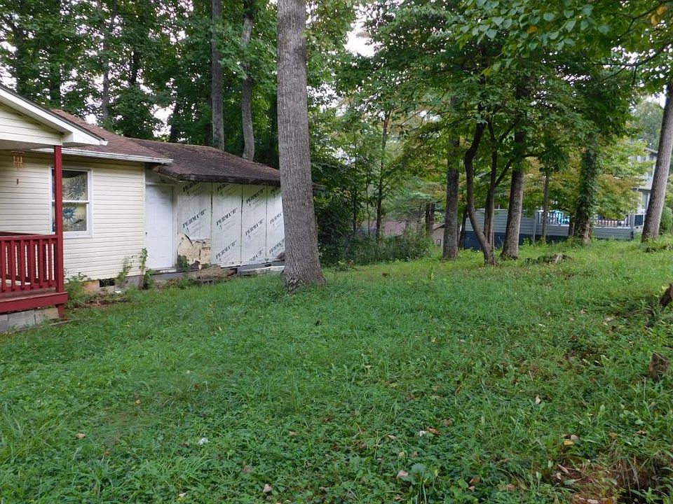 2nd image of 293 Booher Rd
