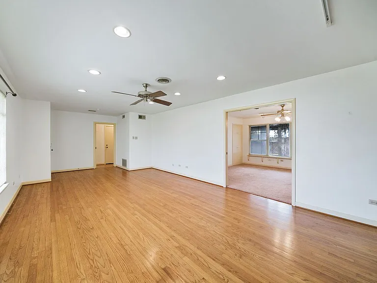 112 Sunway Dr — Photo 14