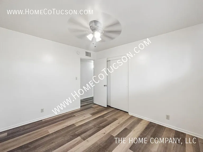3236 E Hawthorne St — Photo 16