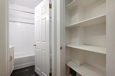 Rented by Rita S Citrin, LREB