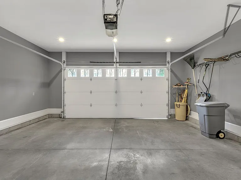 109 Fox Pen Way — Photo 64