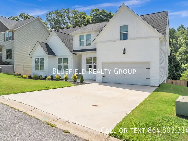 713 Rockcliff St — Photo 3