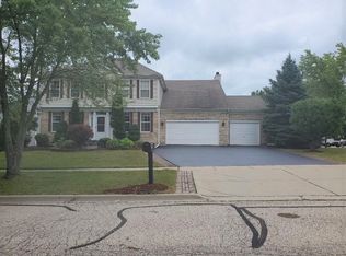5355 Shotkoski Dr, Hoffman Estates, IL 60192