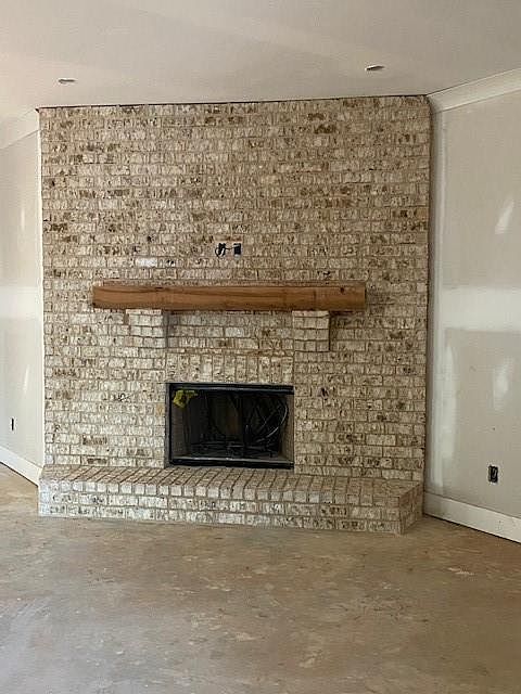 2nd image of 1155 Denton Rd