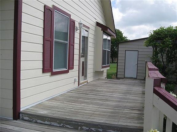 5th image of 1064 Summerville Dr