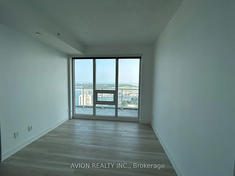 17 Bathurst St #3516 — Photo 7