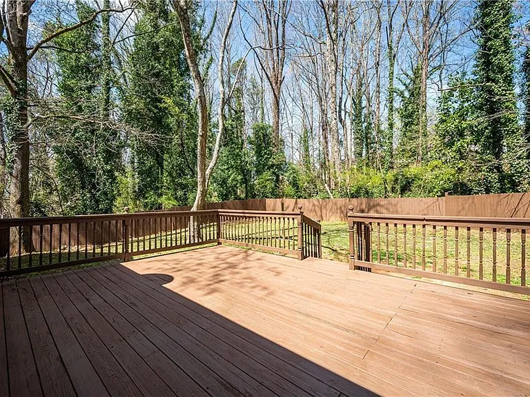 405 Concord Woods Dr SE — Photo 24