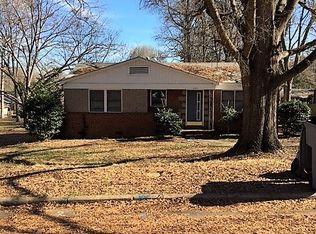 2301 Downing St, Charlotte, NC 28205