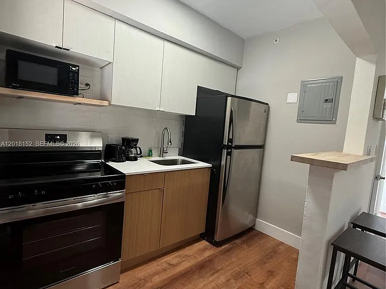 7710 Harding Ave #7 — Photo 7