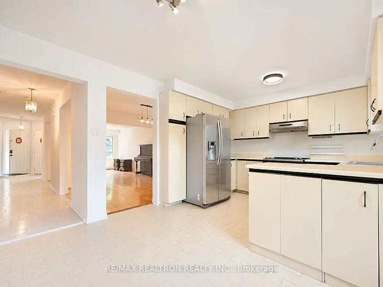 10 Pinewood Dr — Photo 20