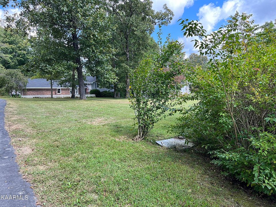 3754 Tabor Loop, Crossville, TN 38571 Zillow