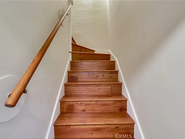 1918 La France Ave — Photo 28