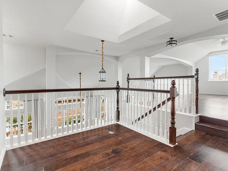2417 Brenham Dr — Photo 28