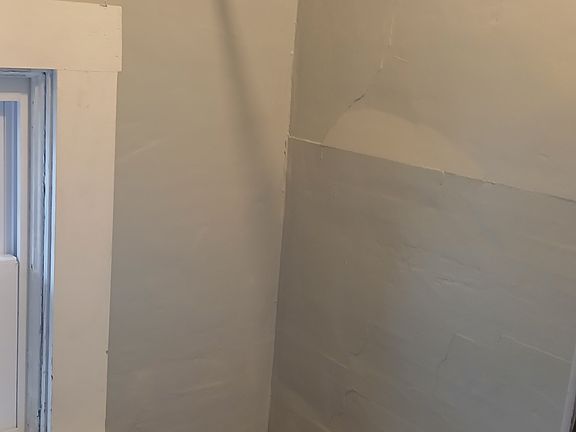2nd image of 14 E 8th St