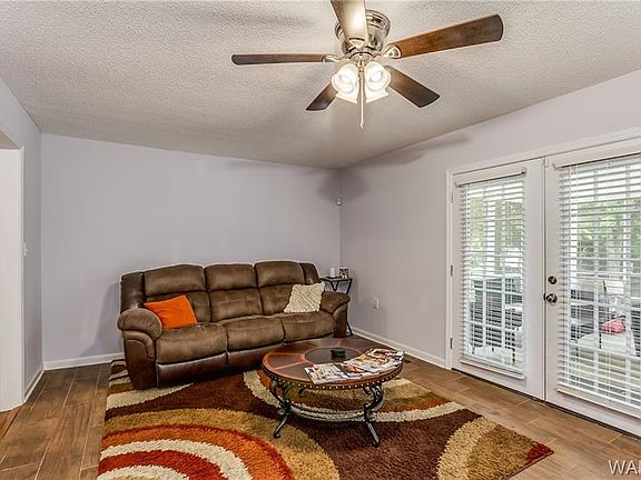 5th image of 3712 Diamond Ln