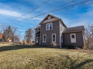 16175 McCall Rd, Garrettsville, OH 44231