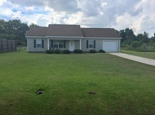 427 Cypress St, Webb, AL 36376