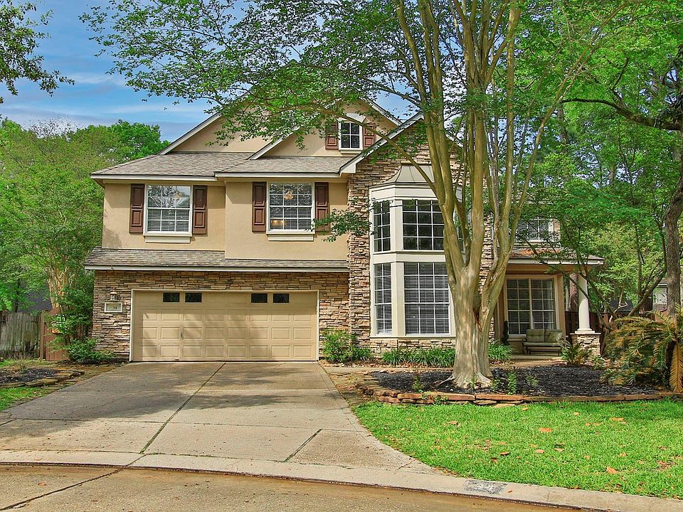 1st image of 34 Redland Pl
